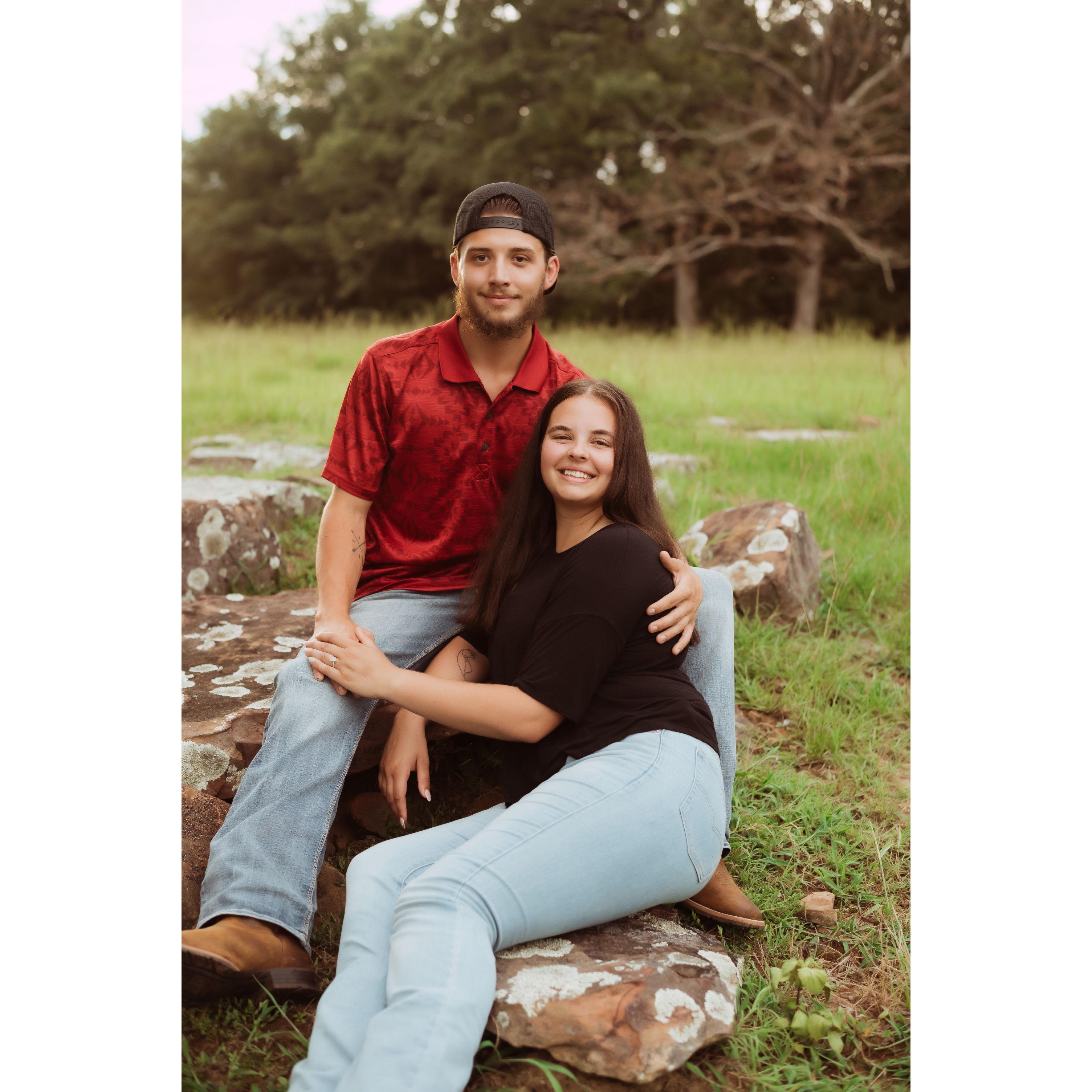 Engagement Pictures!!!