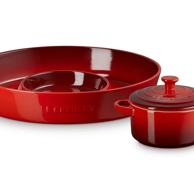 Le Creuset Stoneware Oval Chip & Dip Platter & Mini Cocotte Set, Cerise