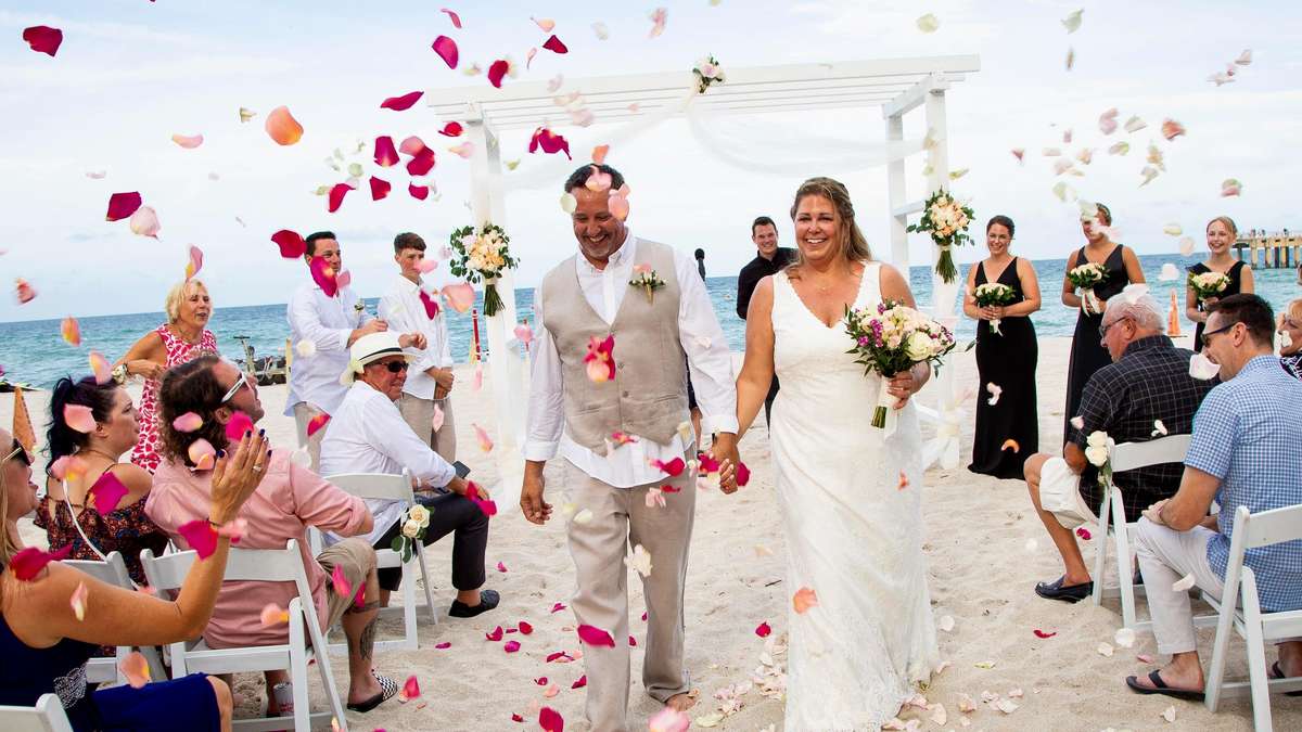 Newport Beachside Hotel & Resort - Wedding Venues - Zola