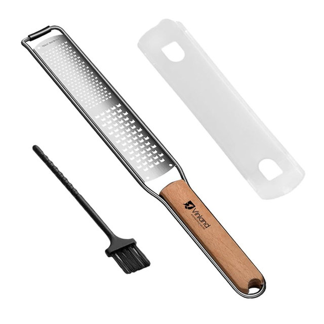 Vinland Lemon & Citrus Zester, Cheese Graters With 304 Stainless Steel Sharp Blade for Parmesan Cheese, Fruits, Ginger, Garlic, Nutmeg, Chocolate, Vegetables, Dishwasher Safe Shredder Fine Blade