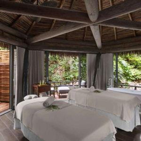 Honeymoon Couples Spa Experience