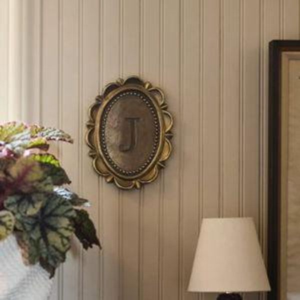 Louisa Wall Monogram-Letter H