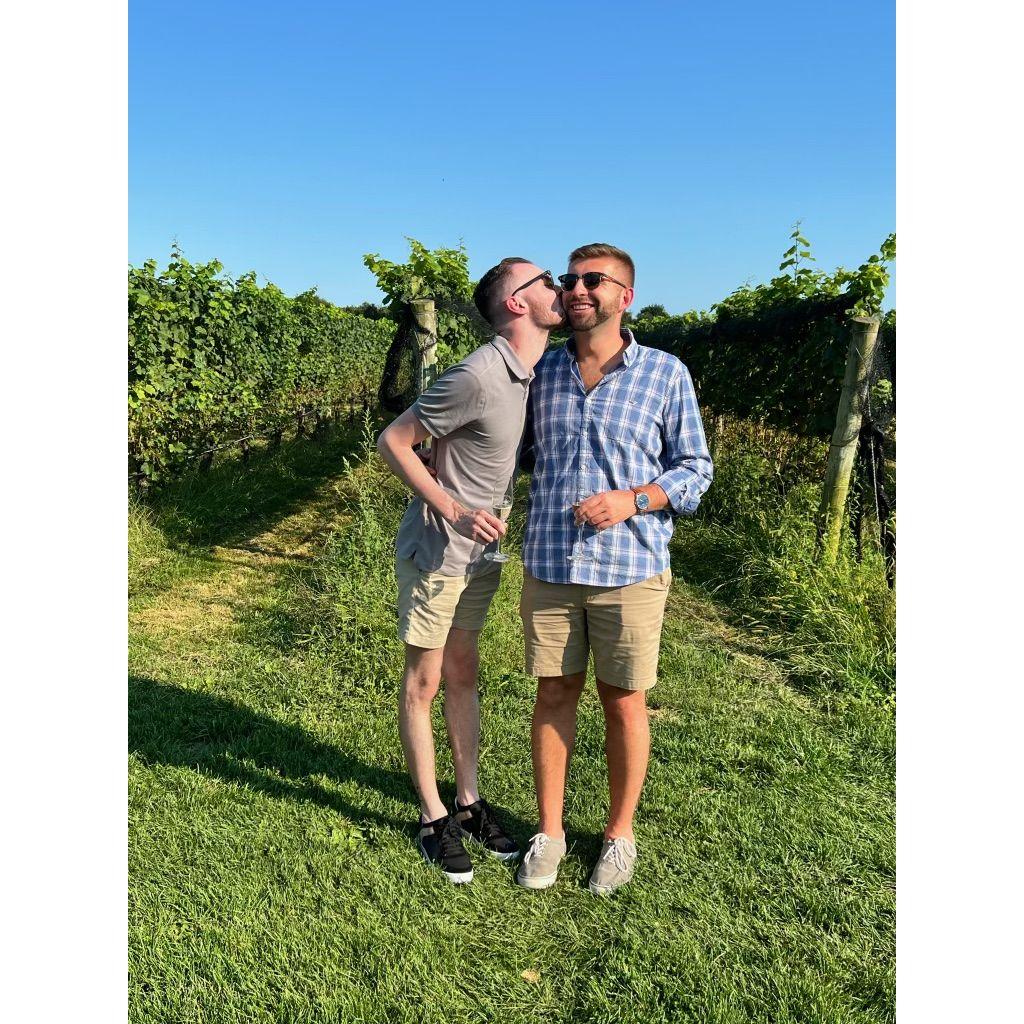 Sparkling Pointe Vineyards and Winery