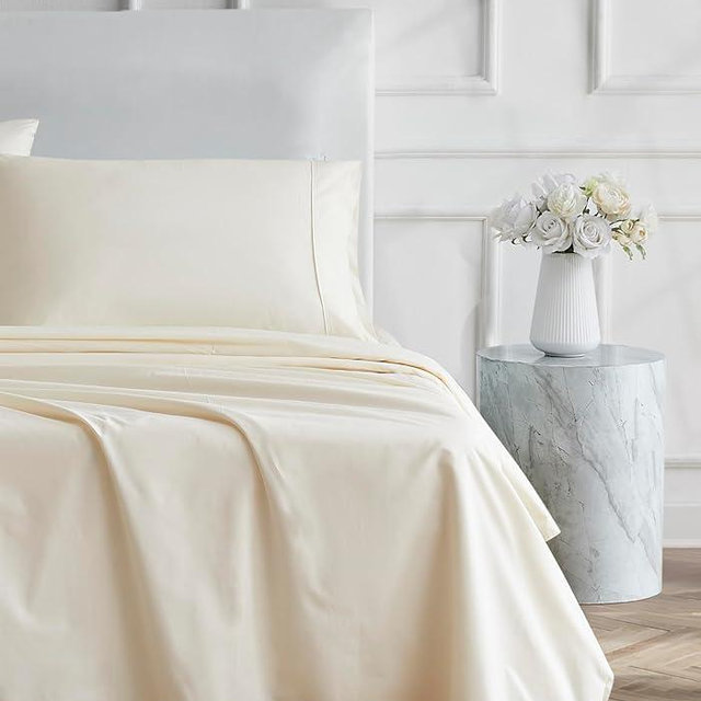 Linen Closet Queen Sheet Set – 100% Natural Long Staple Cotton Percale, 4-Piece Bedding Set, Oeko-Tex Made in Green sustainable, Deep Pockets & Snug Fit, Hotel Quality Bedding – Ivory