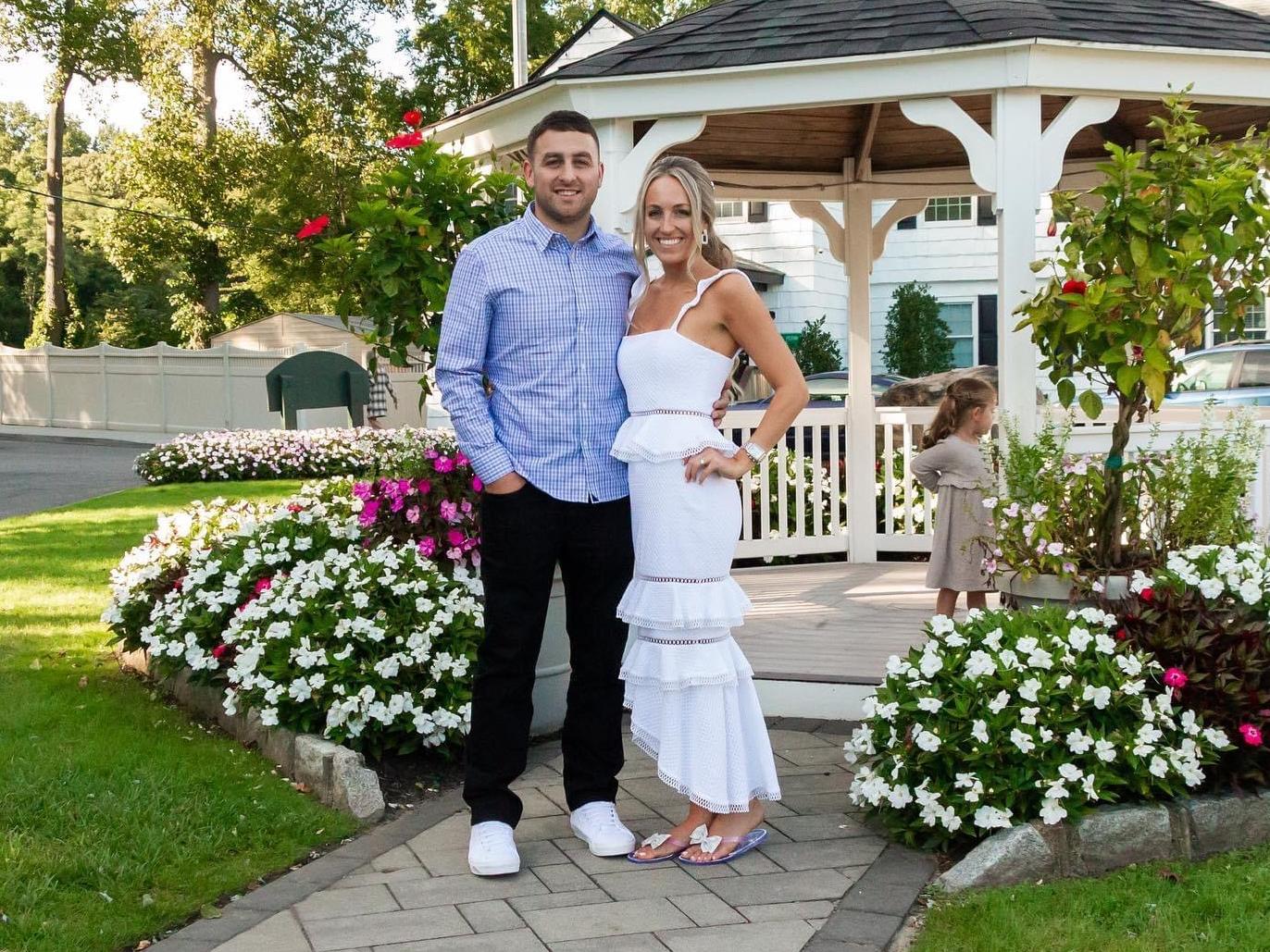 The Wedding Website of Nicole Mianti and Eric Mianti