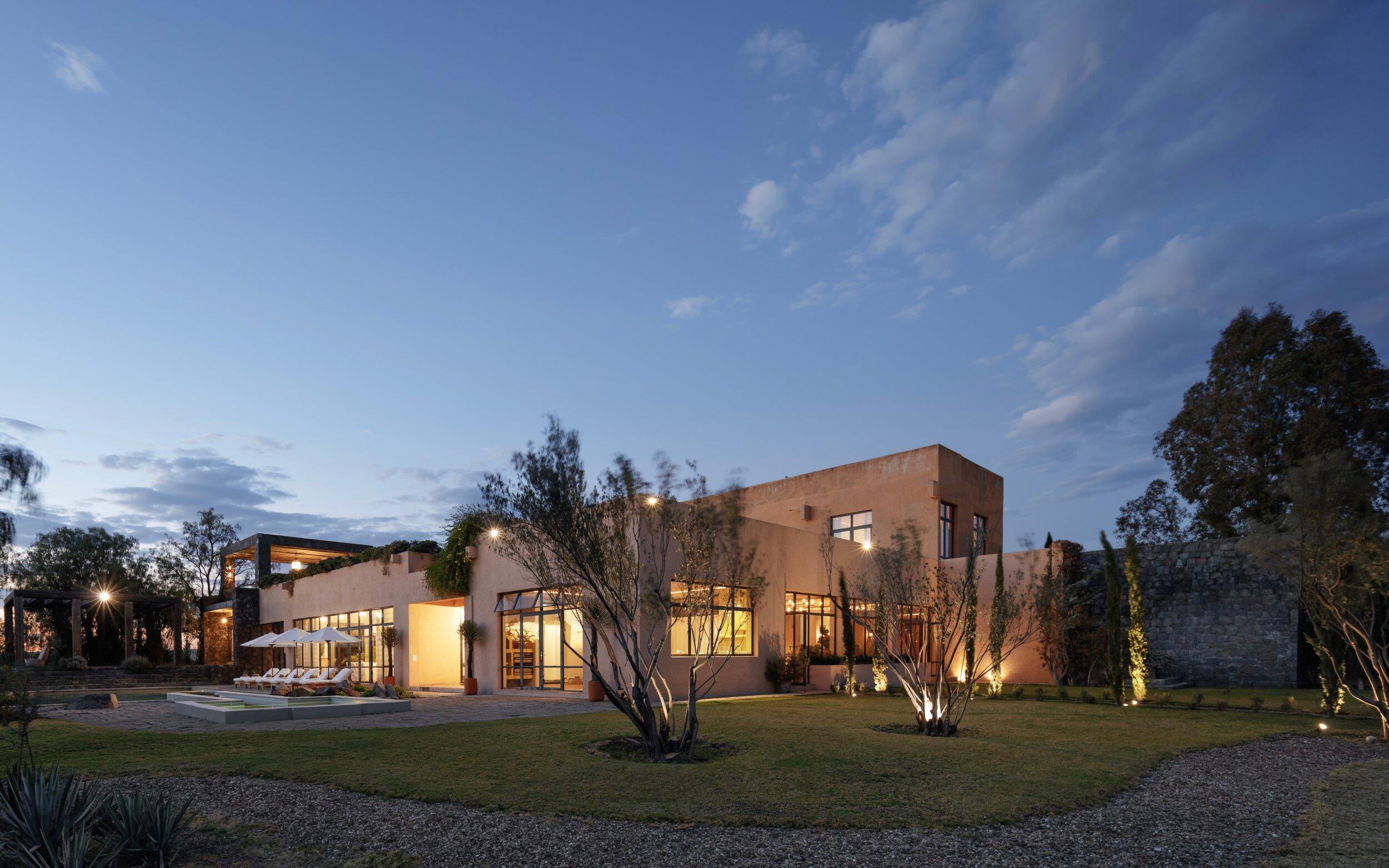 The Wedding Website of Sara Yeo and Blair Randall
