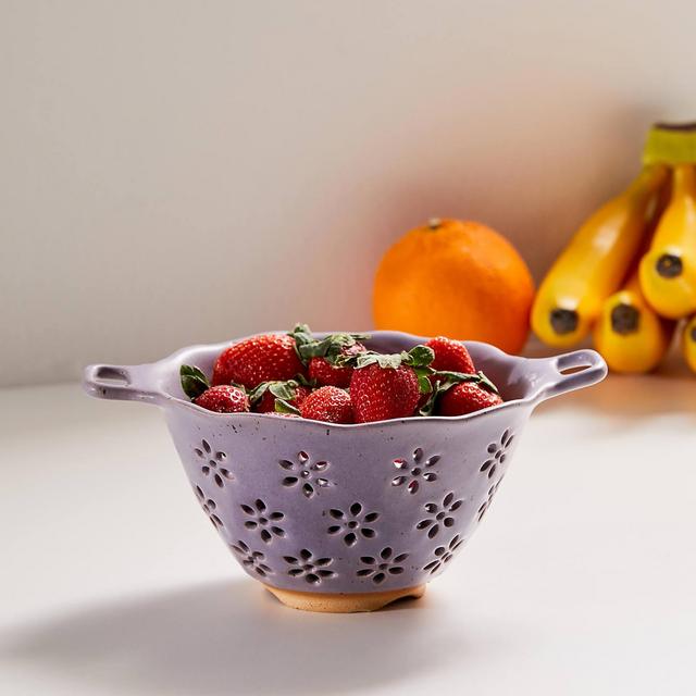 Daisy Ceramic Colander