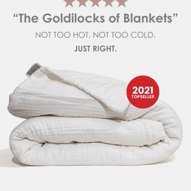 “This blanket has us OBSESSED. Finally, the perfect mix of warm & cool for both of us.”