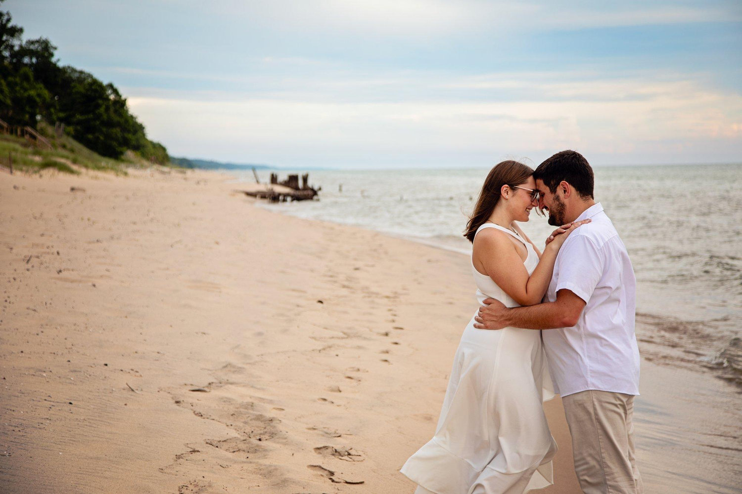 The Wedding Website of Kylie Cox and Alex Leonard