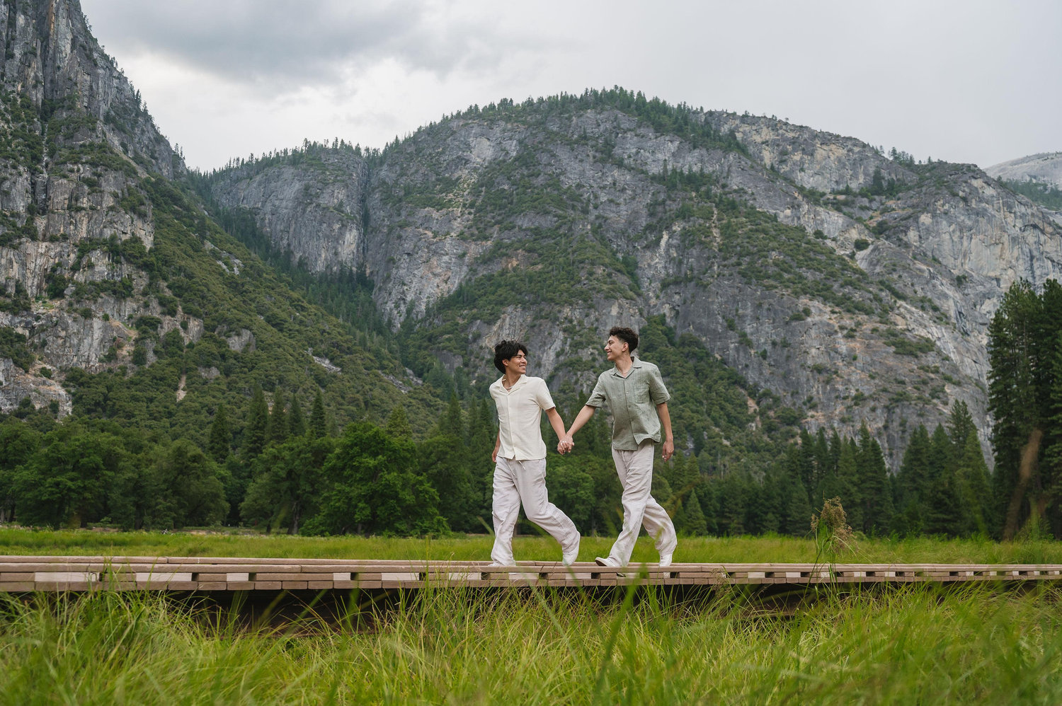 The Wedding Website of Alexiz Duran and John Buchanan