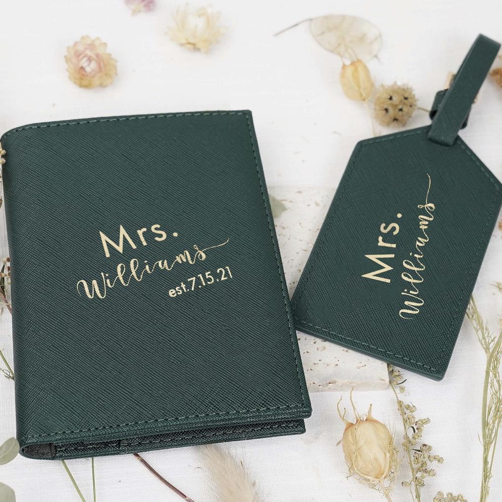 Mr&Mrs Passport Holder Luggage Tag | Wedding GIfts | Bridal Party Gifts | Gifts for Couple | Personalized Passport Cover |Travel Wallet