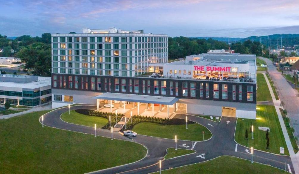 The Wedding Website of Jillian Shive and Pete Rumpke