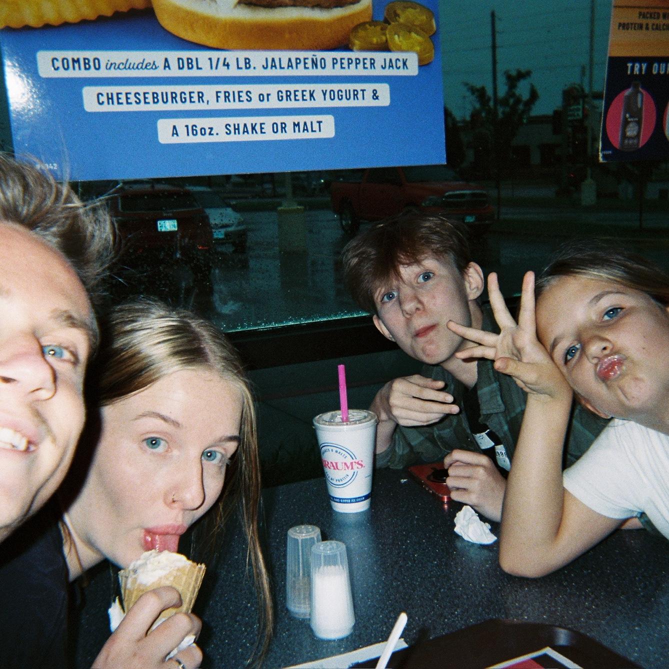 Cason, Emma, Izzie, and Hannah all at Braums!