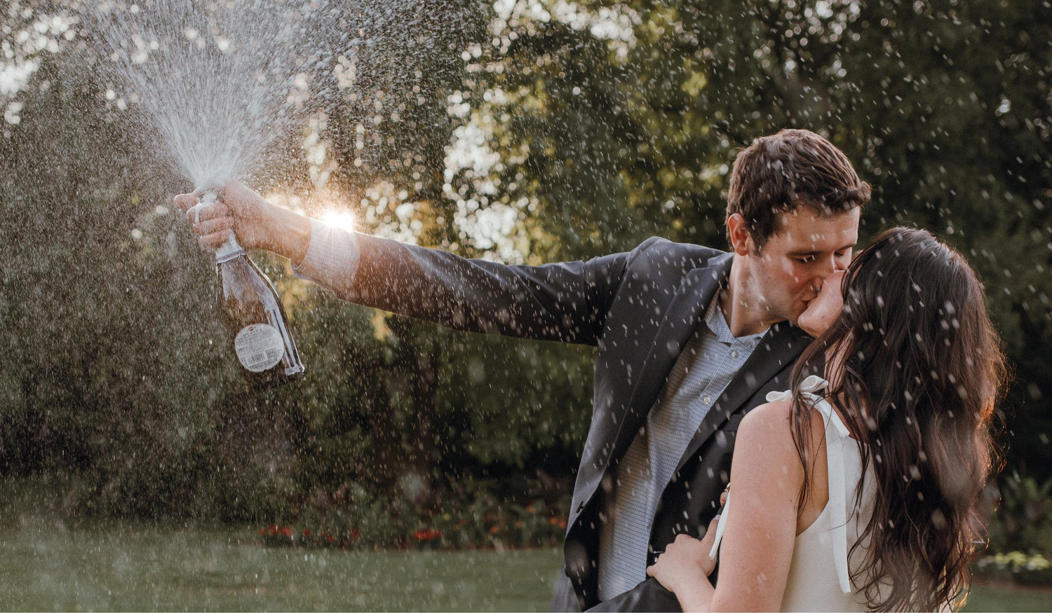 The Wedding Website of Amanda Thate and Hunter Jones