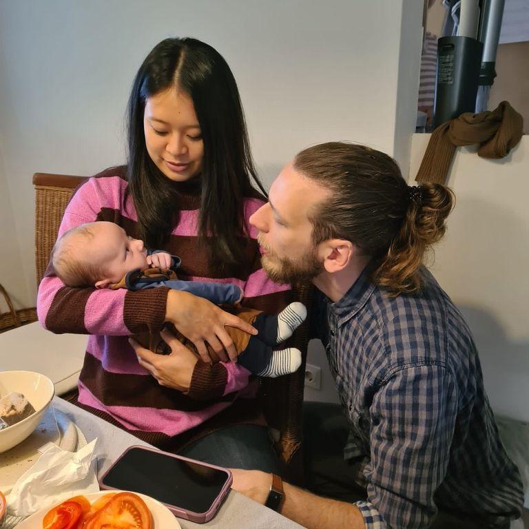 Kelly meeting Justus, Niklas' nephew