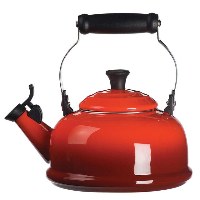 Le Creuset 1.7-Quart Whistling Kettle