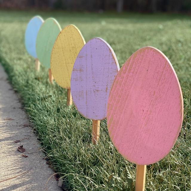Easter Egg Yard Stakes, Farmhouse Easter, Yard Art, Easter yard decor, Teacher gift, outdoor easter decor, wood easter decor, Rustic Easter