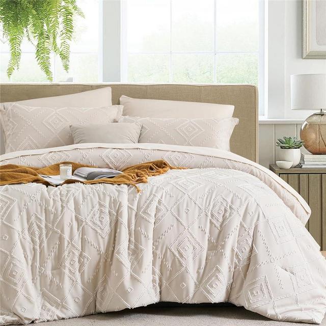 KAKKI Beige Tufted King Size Comforter Set 7 Piece Bed in a Bag, Shabby Chic Boho Comforter and Sheet Set, Soft Microfiber Complete Bedding Set for All Season(Beige, King)