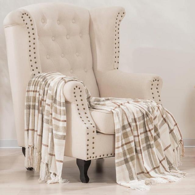 EVERGRACE Plaid Chenille Throw Blanket for Couch, Super Soft Cozy Decorative Farmhouse Plaid Throw with Tassels, Lightweight Chenille Knit Throw for Bed Sofa Gift Home Decor, Beige 50”x60”