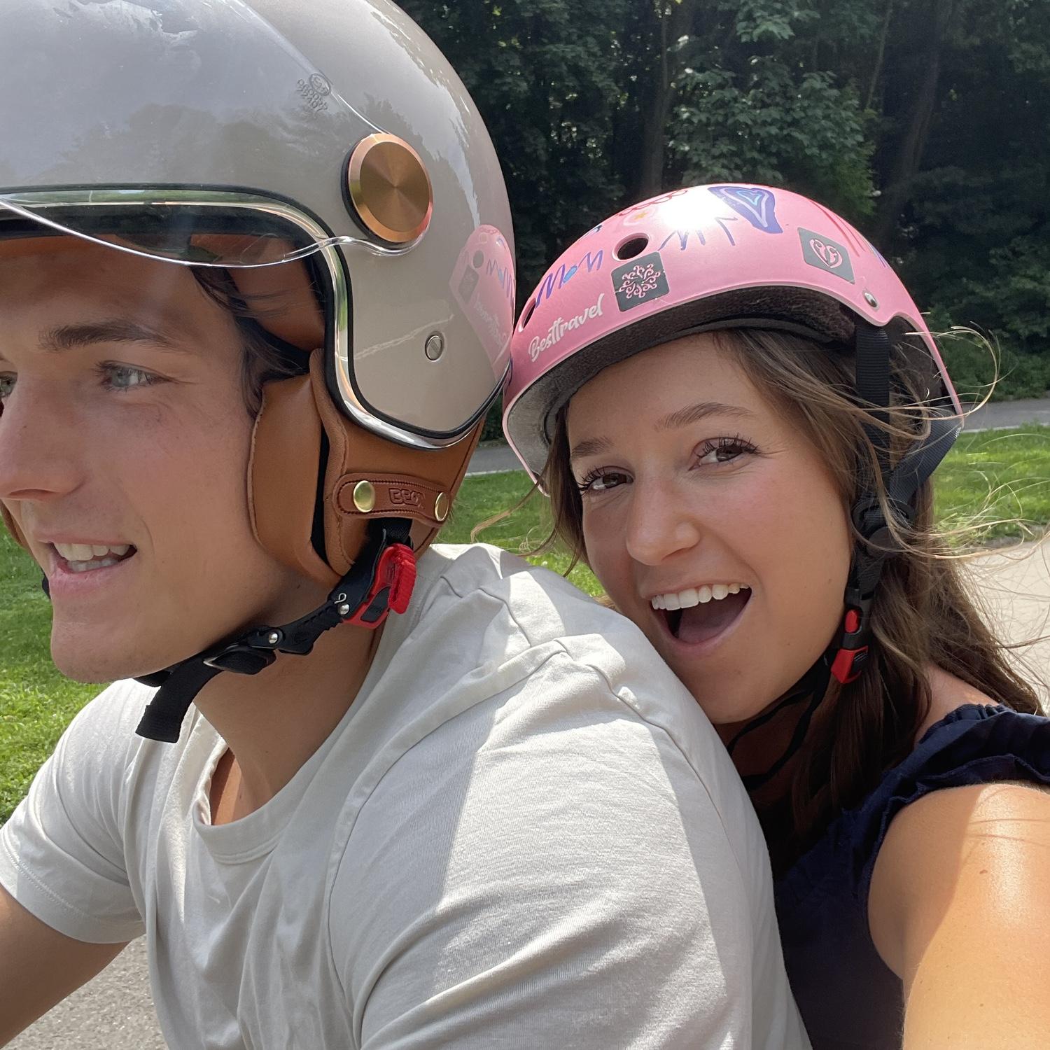 Riding McKenna’s e-bike around Brooklyn!