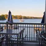 The Lighthouse Restaurant and Dockbar