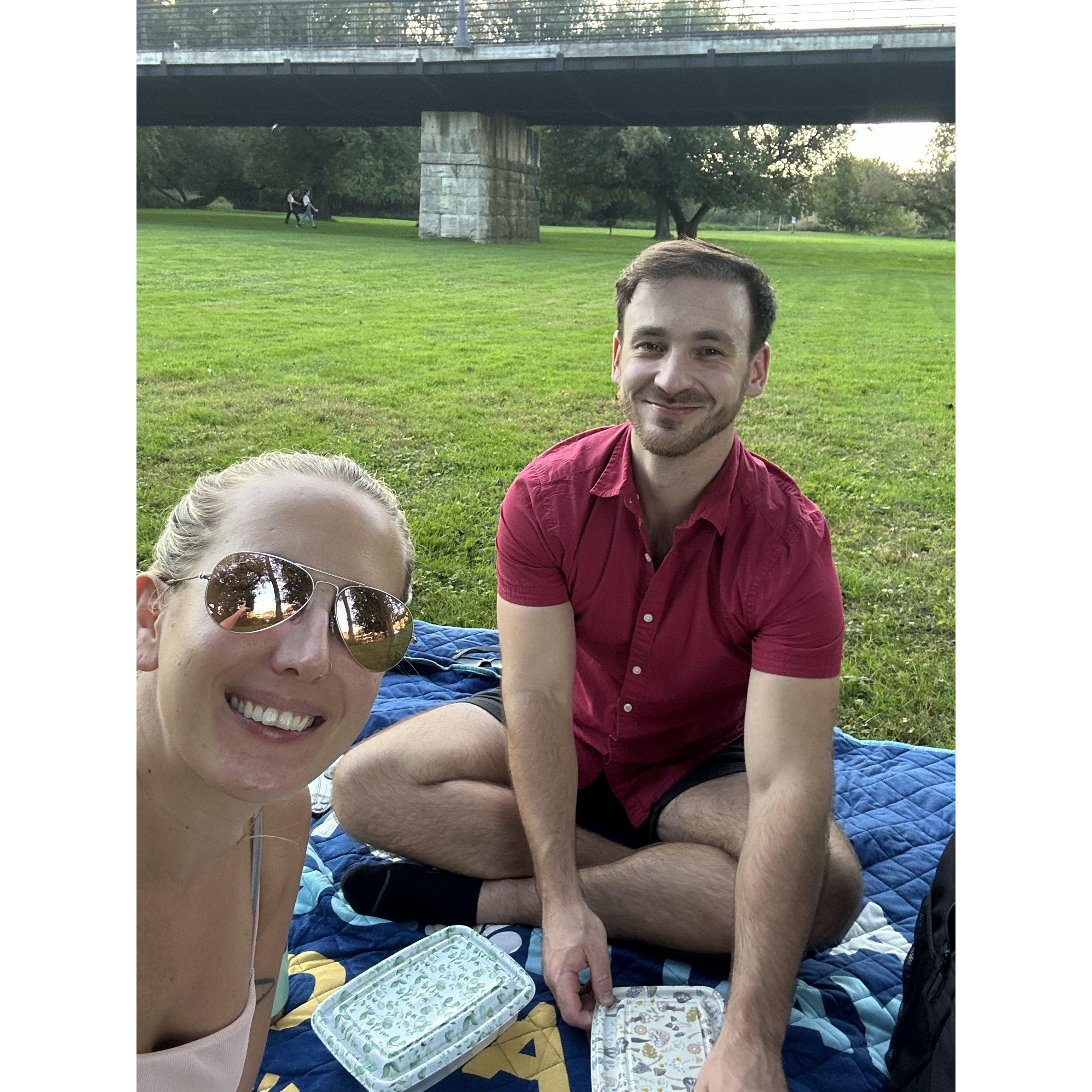 Picnic date on Peebles Island