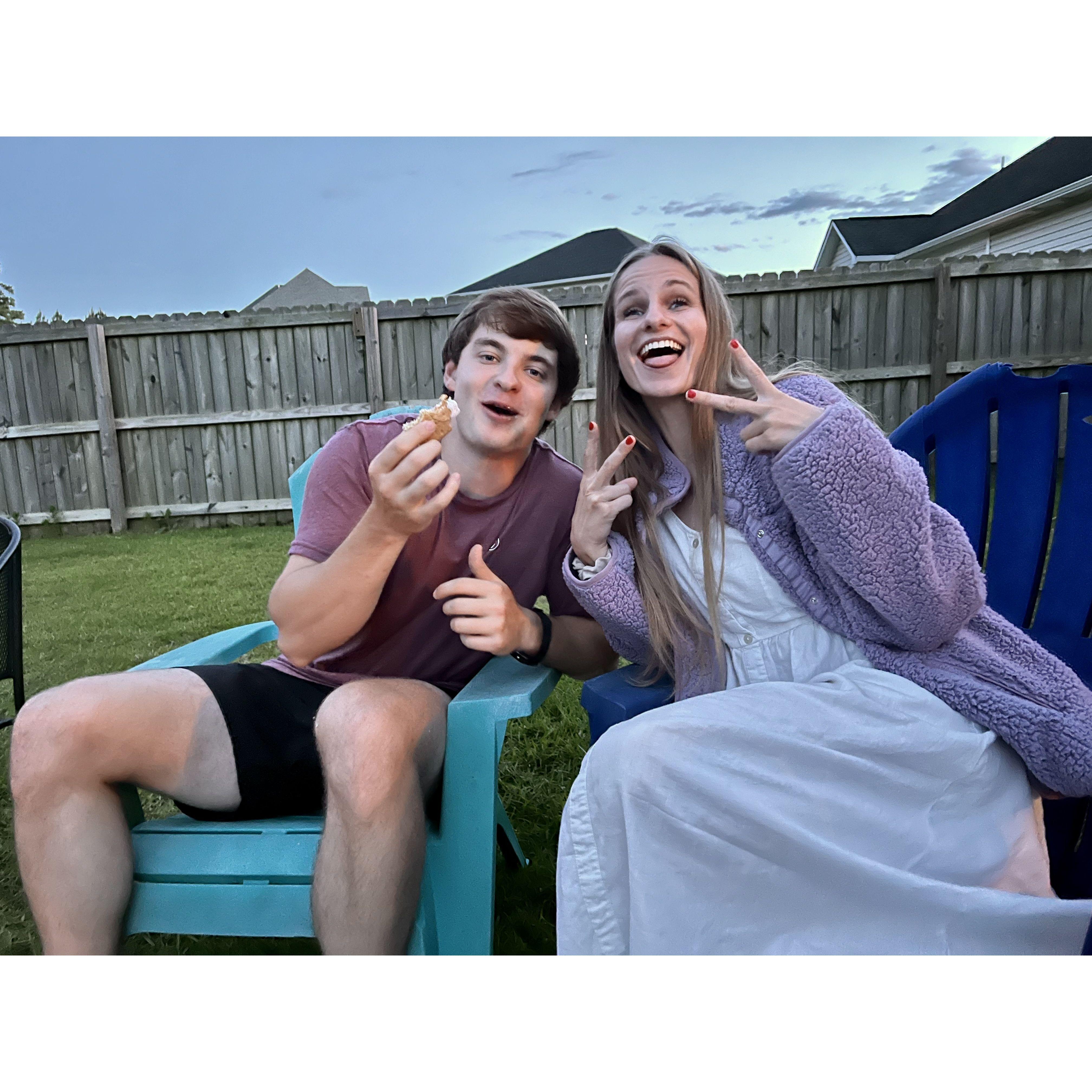 Bonfire at the Trossen. Thank God for this family who let us get to know each other within their house, and for Crystalin, who encouraged me to let Alex ask me out of a date.