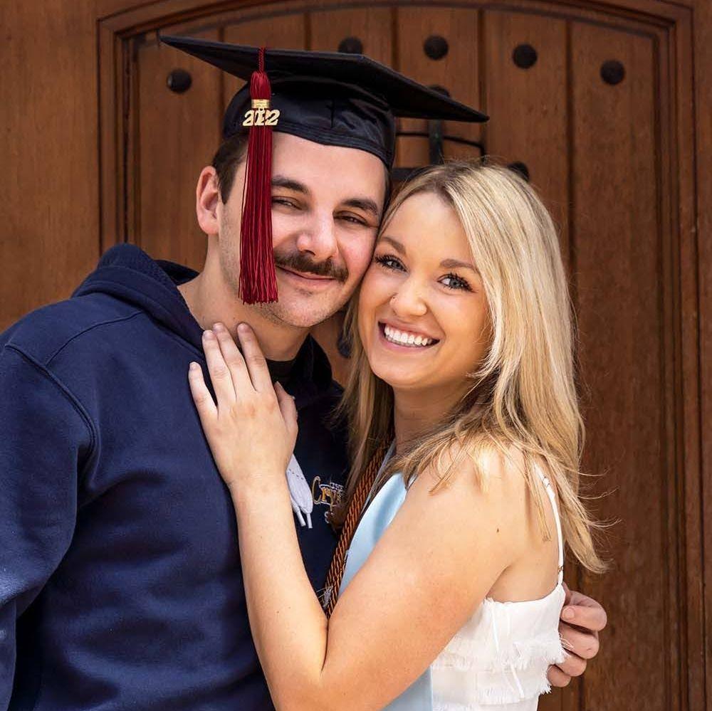 Kennedy's Graduation pictures - April 2022