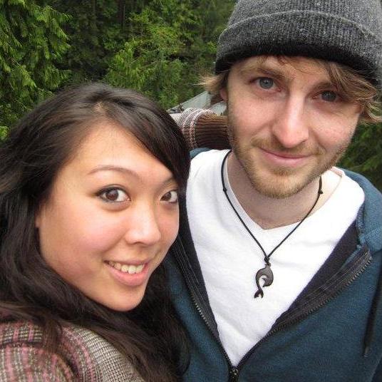 Winter 2010: Roger visits Emma in Vancouver. Pictured at the Capilano Suspension Bridge.