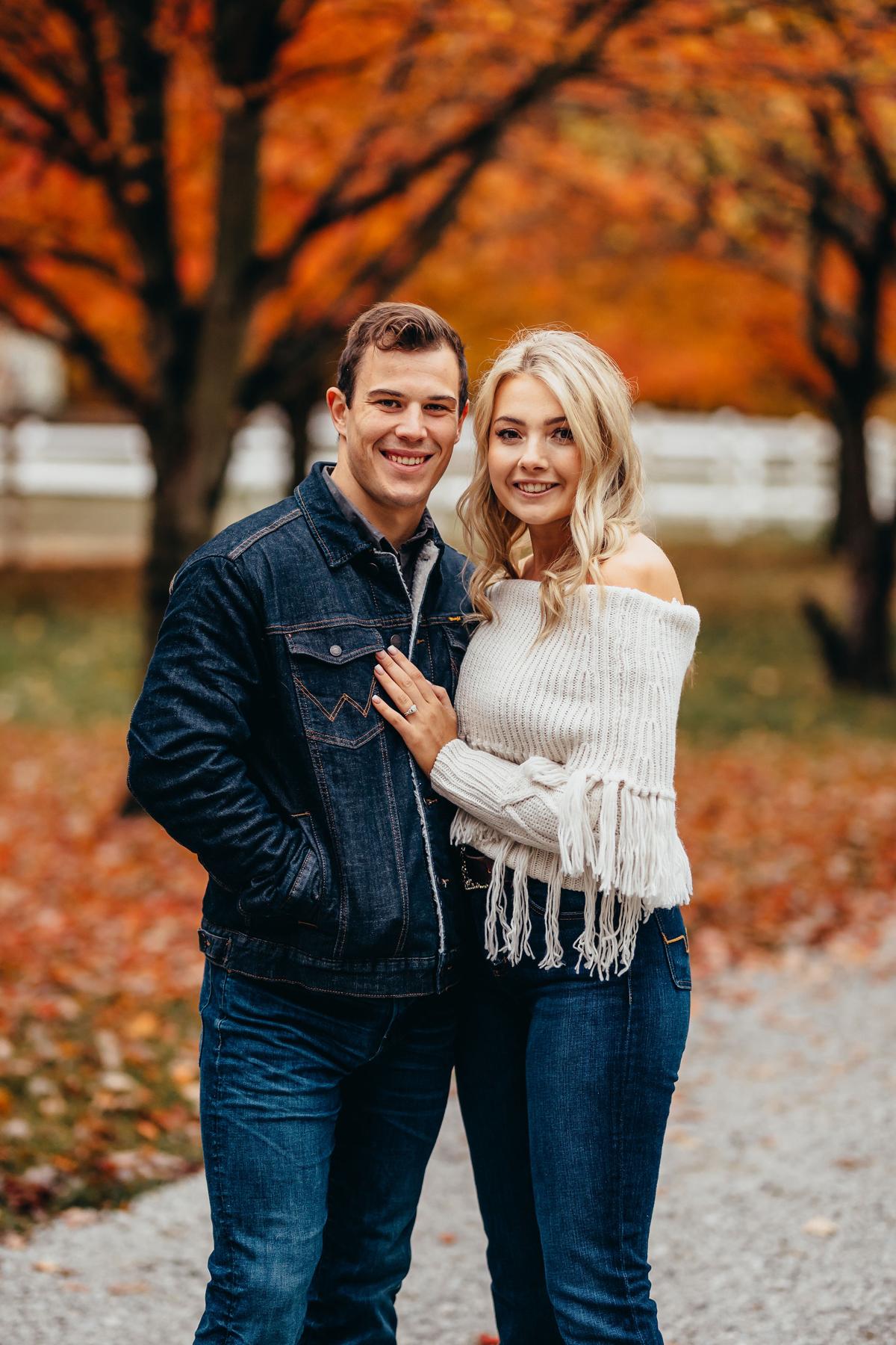 engagement pictures in the fall of 2020