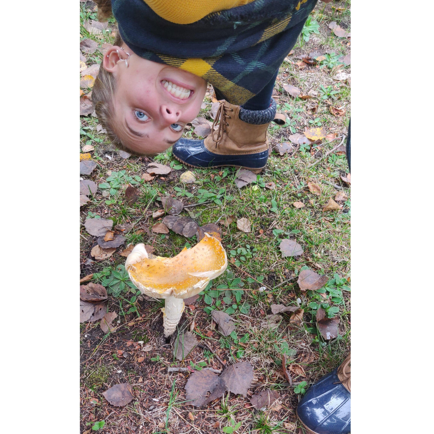 Zoe discovers big mushroom