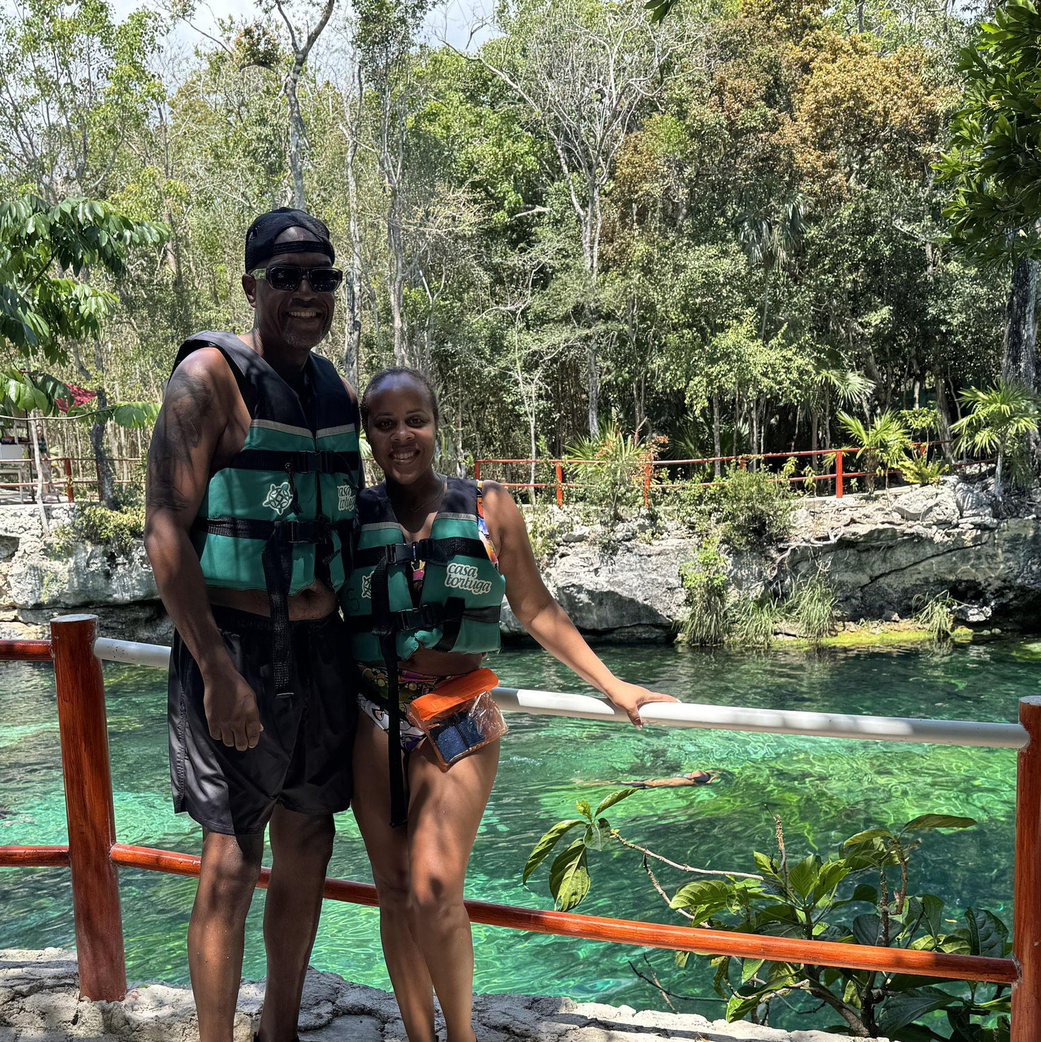 Exploring, Mexico