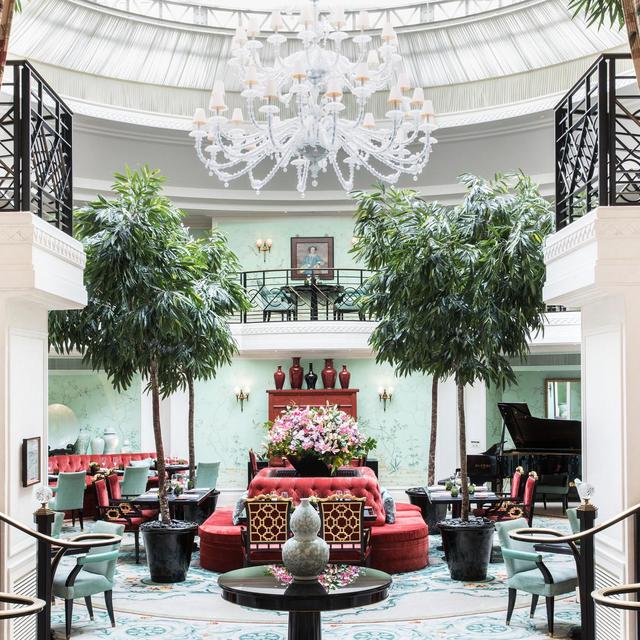 Famous Vegan High Tea at the Shangri-La Hotel, Paris!
