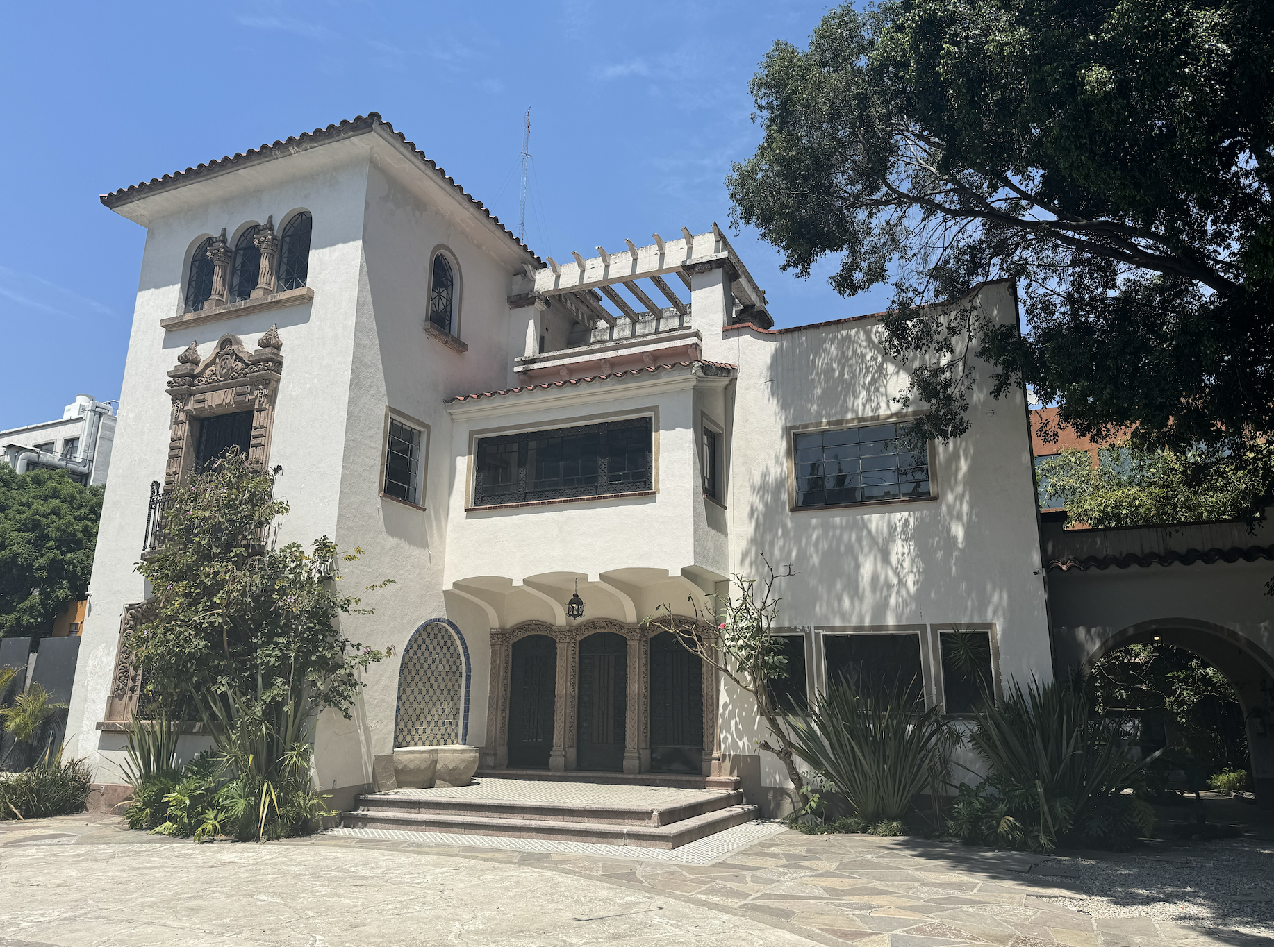 The Wedding Website of Jude Lamour and Zoe Lamour