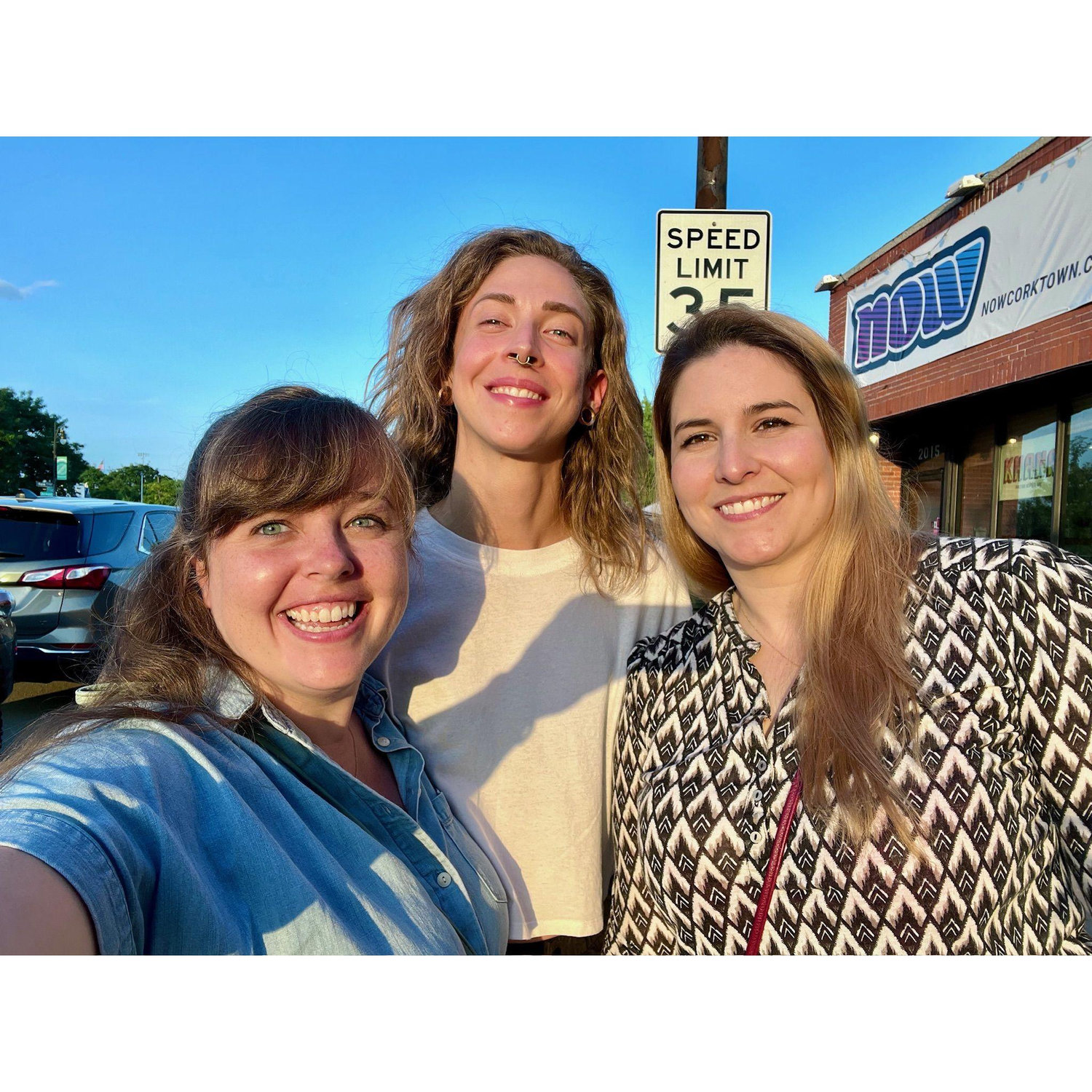 Lizzy, Justine, and Nat. The three amigos
