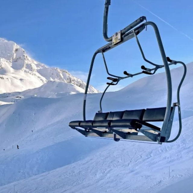 Ski lift tickets