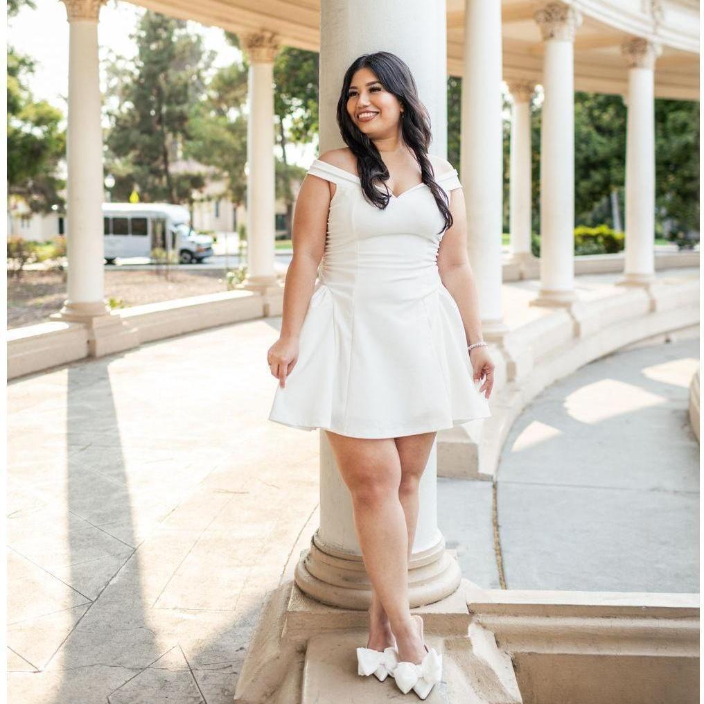 Meet the Bride!
