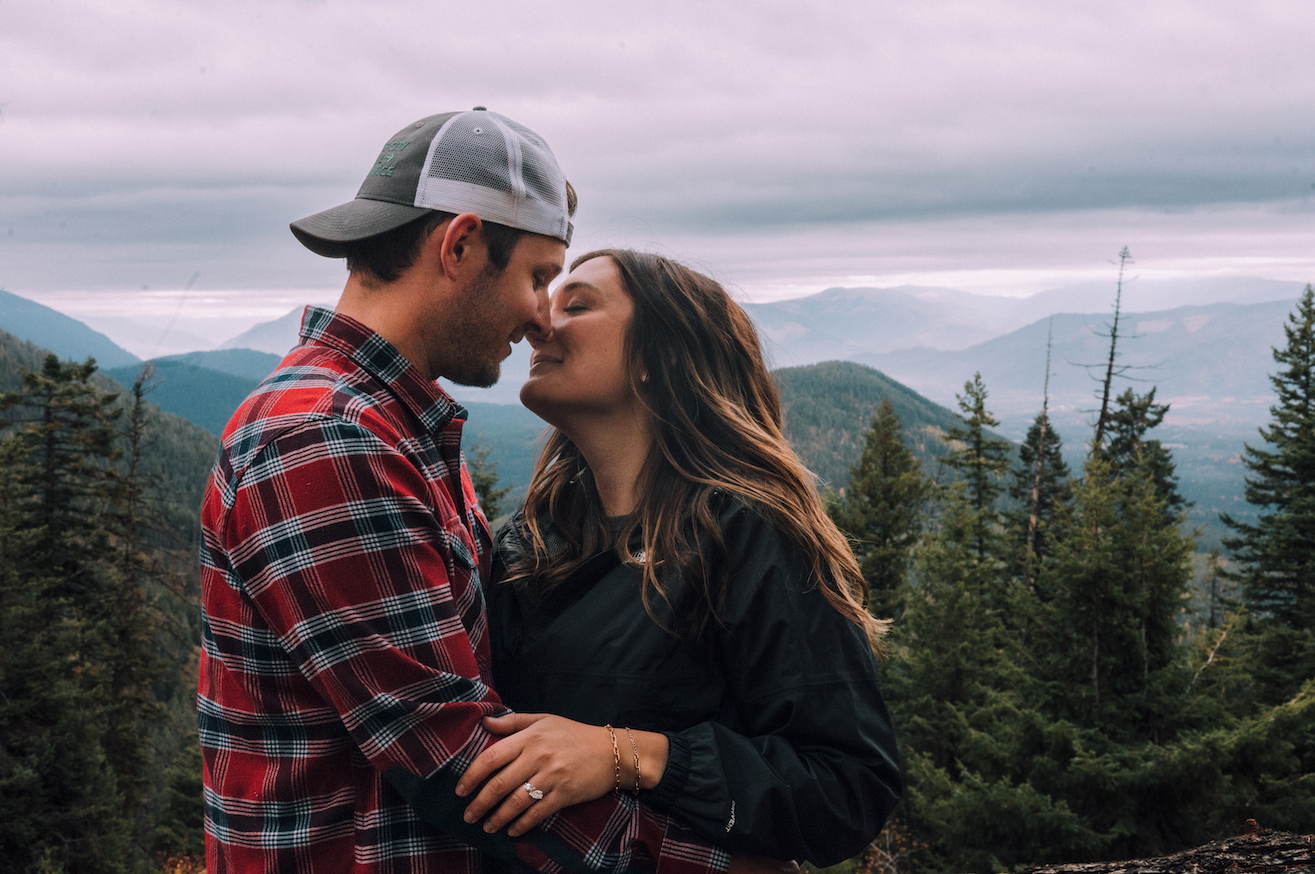 The Wedding Website of Dani Hansen and Derrick Schoeben