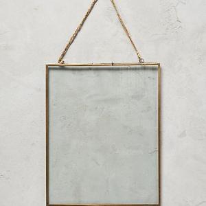 Viteri Hanging Frame