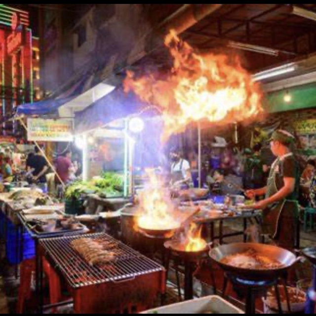 🥥 Street Food Tastings