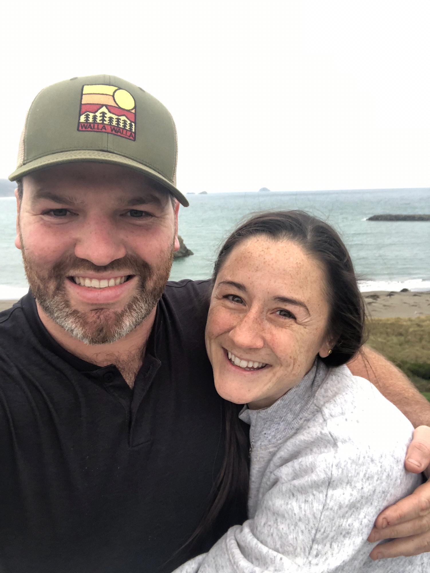 Quick detour for a pic in Oregon while driving down the Pacific Coast Highway - slowly making our way back East!