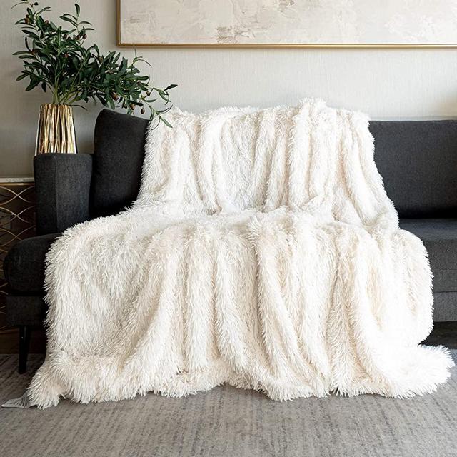 Throw Blankets for Bed,Solid White Fluffy Blanket Full Size 70" x 78",Cozy White Decorative Faux Throw Blanket for Couch,Sofa,Faux Fur Blanket