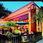 Tres Hombres Restaurant & Bar
