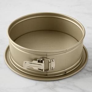 Williams Sonoma Goldtouch® Springform Pan, 9"