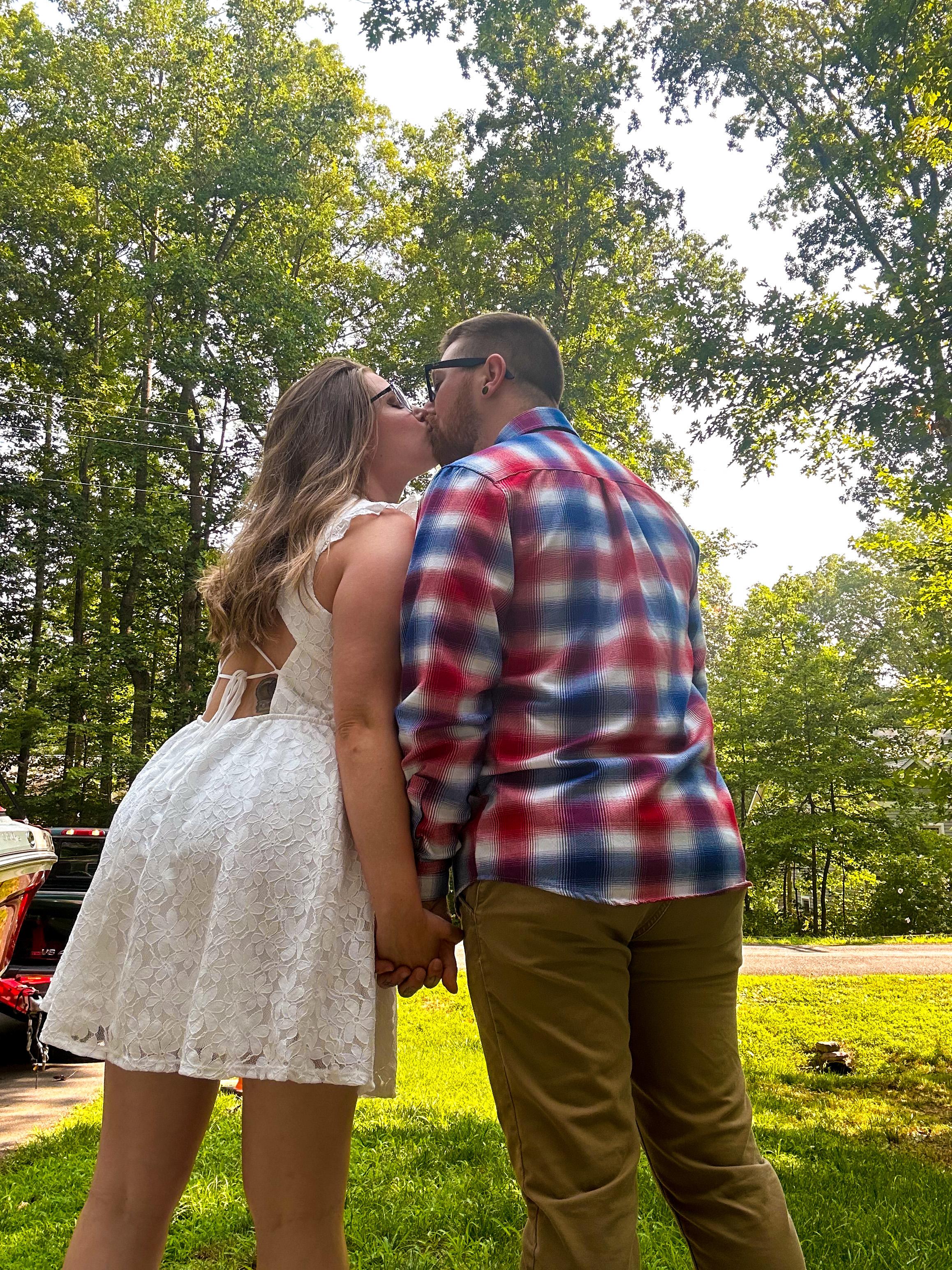 The Wedding Website of Caitlin Farmer and Christian Paro