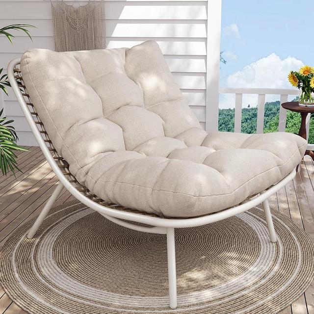 SWITTE Wicker Chaise Lounge Chair, Outdoor Papasan Recliner with Thick Cushion, Low Seat Patio Chair for Balcony, Backyard, Poolside - Cream