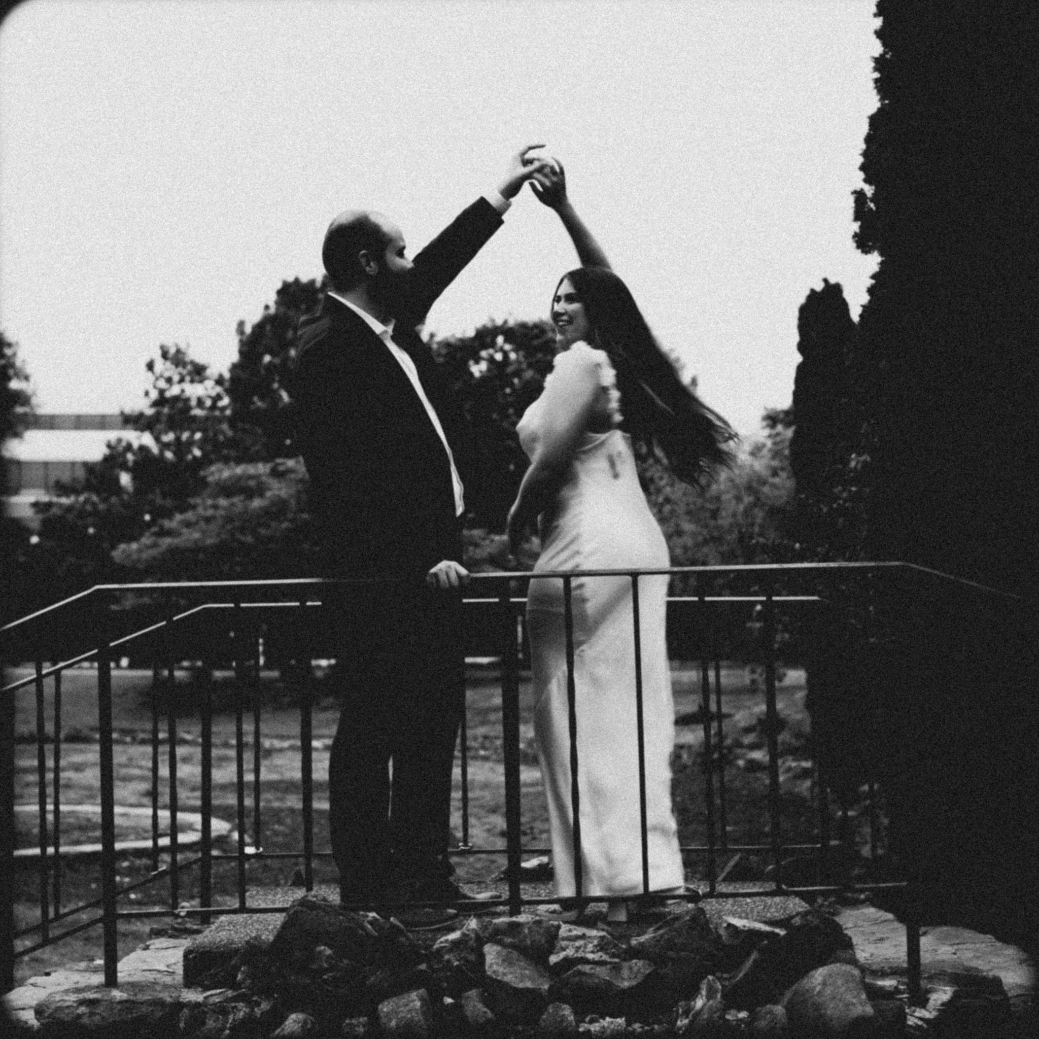 The Wedding Website of Shannon Farrell and Sam Gascon