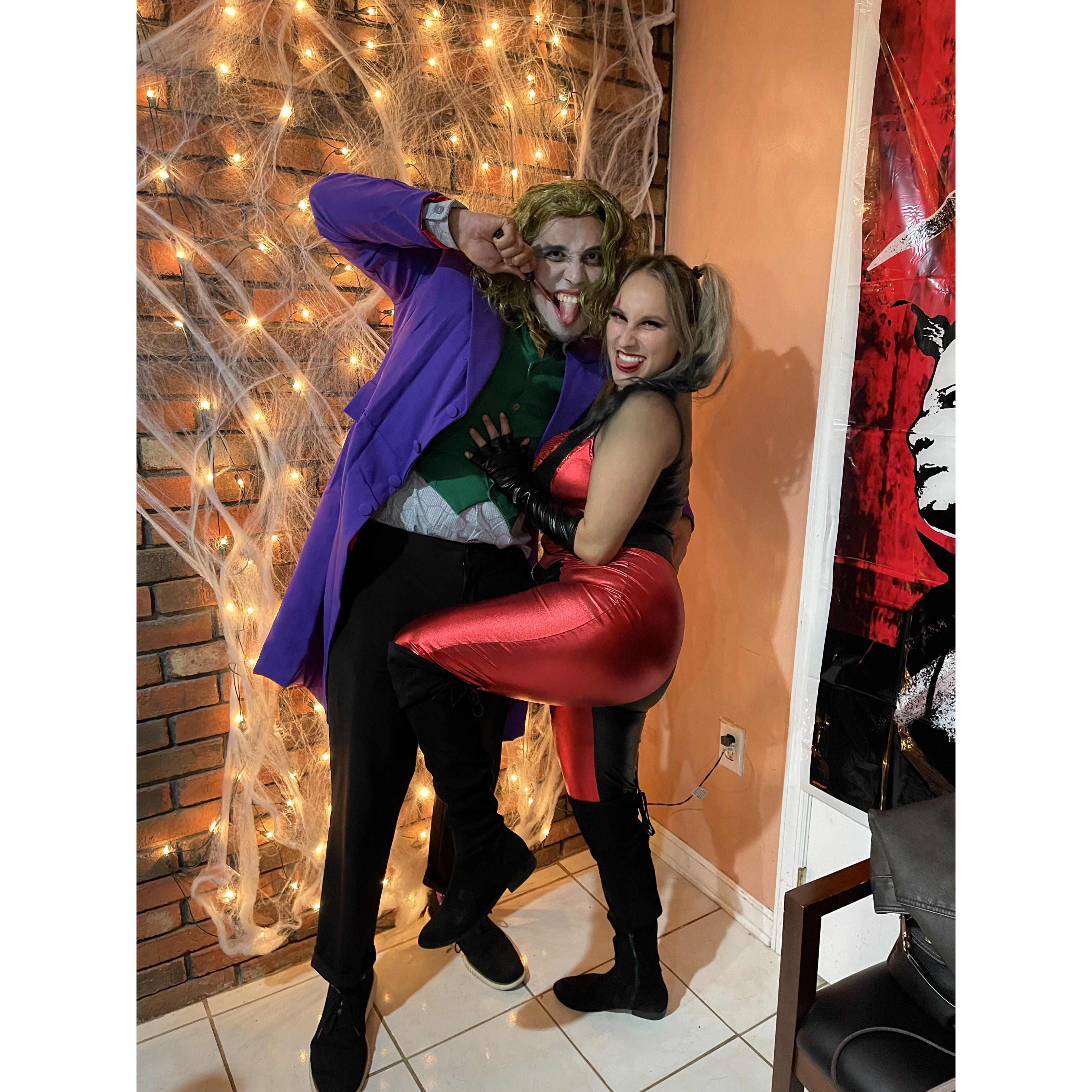 Joker and Harley Quinn matching costumes!