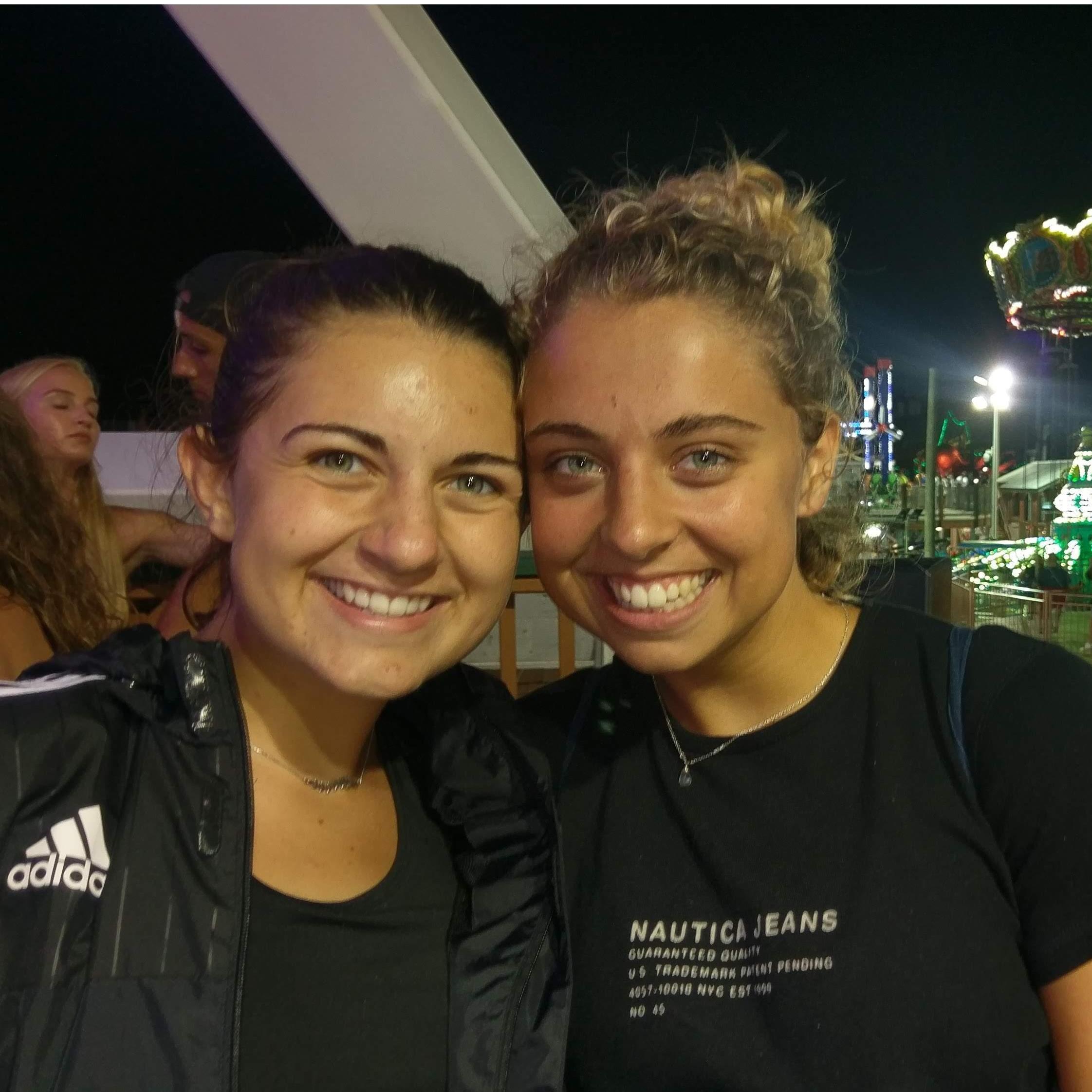 Abi (MOH) and Emma at the fair in New Jersey