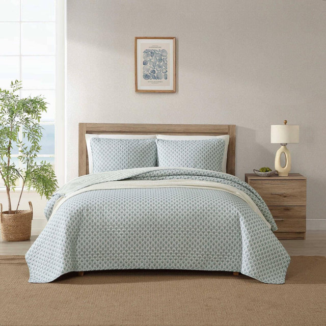 Tommy Bahama Full/Queen Coastal Batik Quilt Set Green